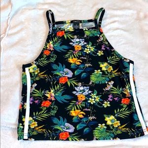 Flower themed croptop